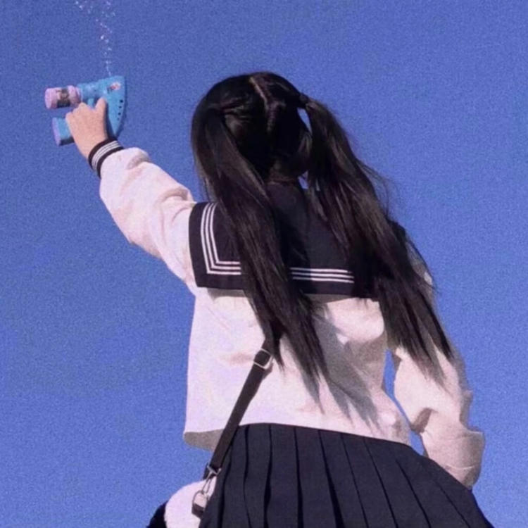 武井咲（饰 神谷熏） - 体育赛事直播在线观看 - 云端观看